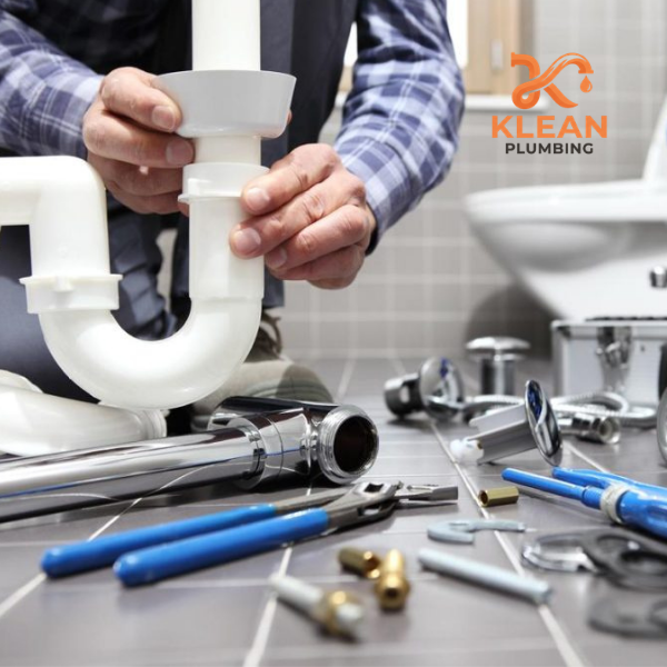 Anaheim Plumber Inspecting and Repairing Residential Toilet and Bathroom Fixtures